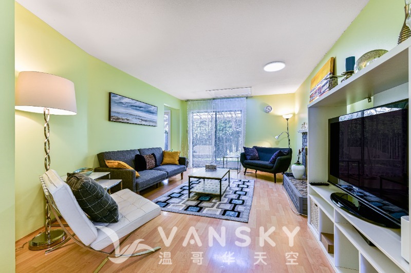 230110172453_Living room C.jpg